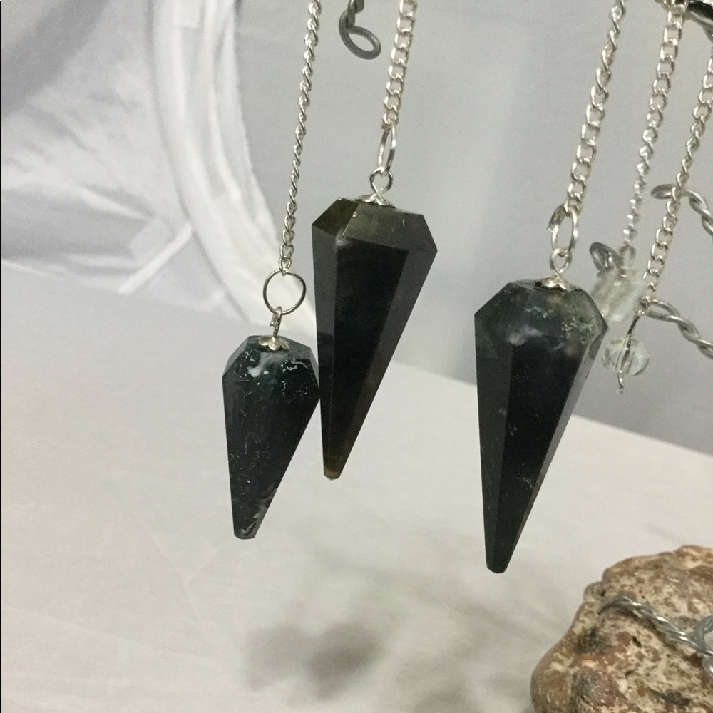 Moss Agate Gemstone Pendulum
